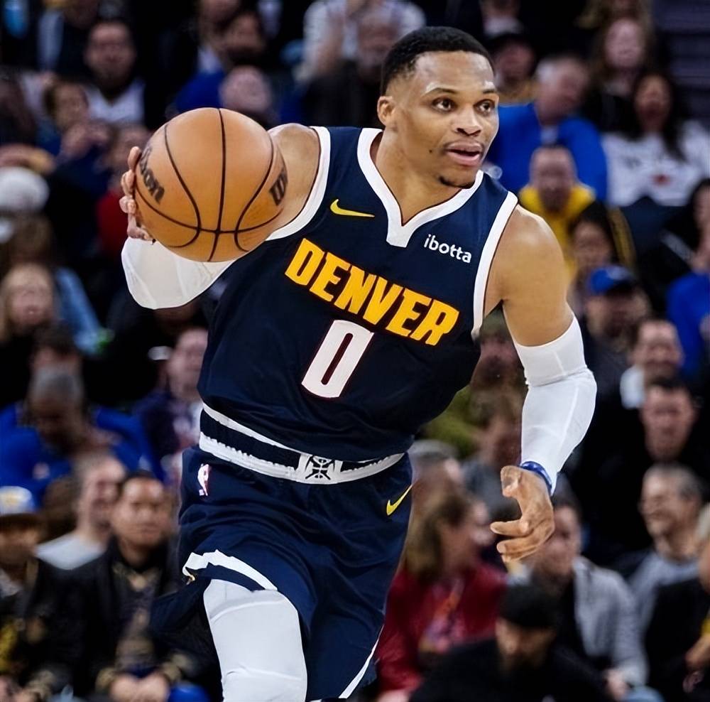 高峰出现在 高峰出现在